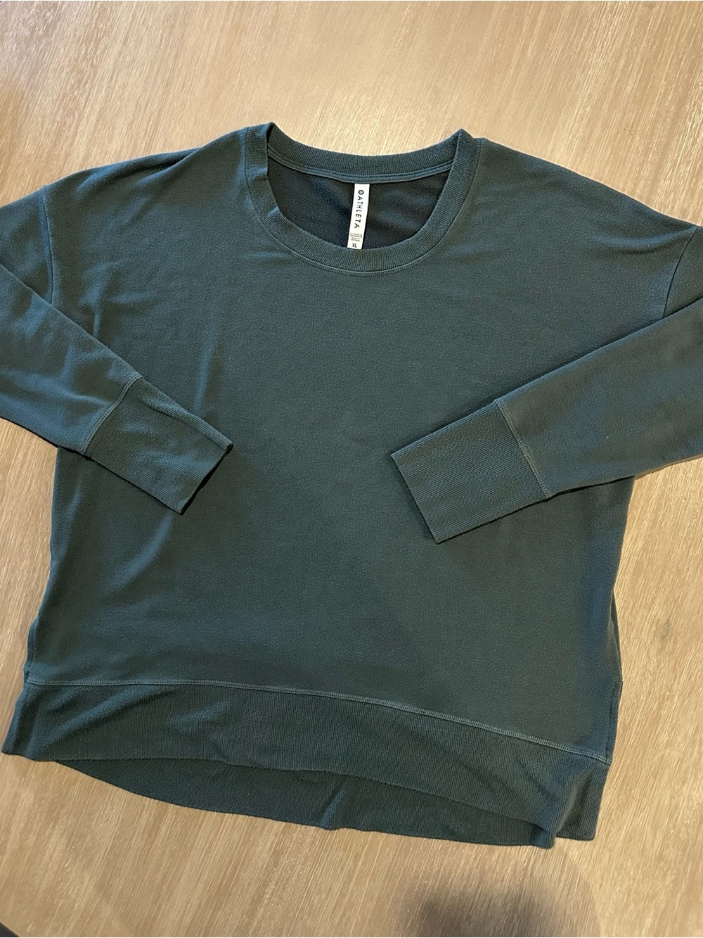 Athleta XL Green Gray Long Sleeve Thumbhole Top Hi Low Hem Modal Blend